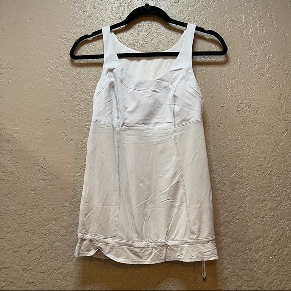 lululemon athletica Tops - Lululemon Tank Size 6